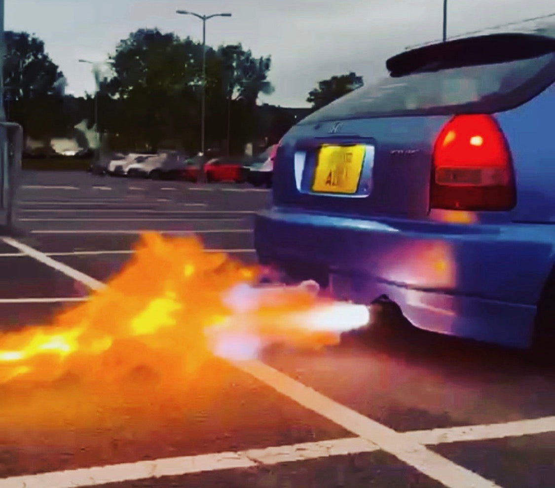 NKE Quad Exhaust ‘V2’ NKE Flamer Kit – Universal Flame Kit UK | Flame Thrower for Petrol Cars