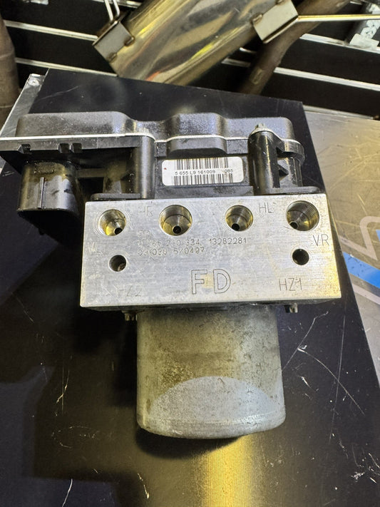 Vauxhall Corsa VXR ABS Pump ECU Control Unit 13282281 FD 0265230334 0265951016 