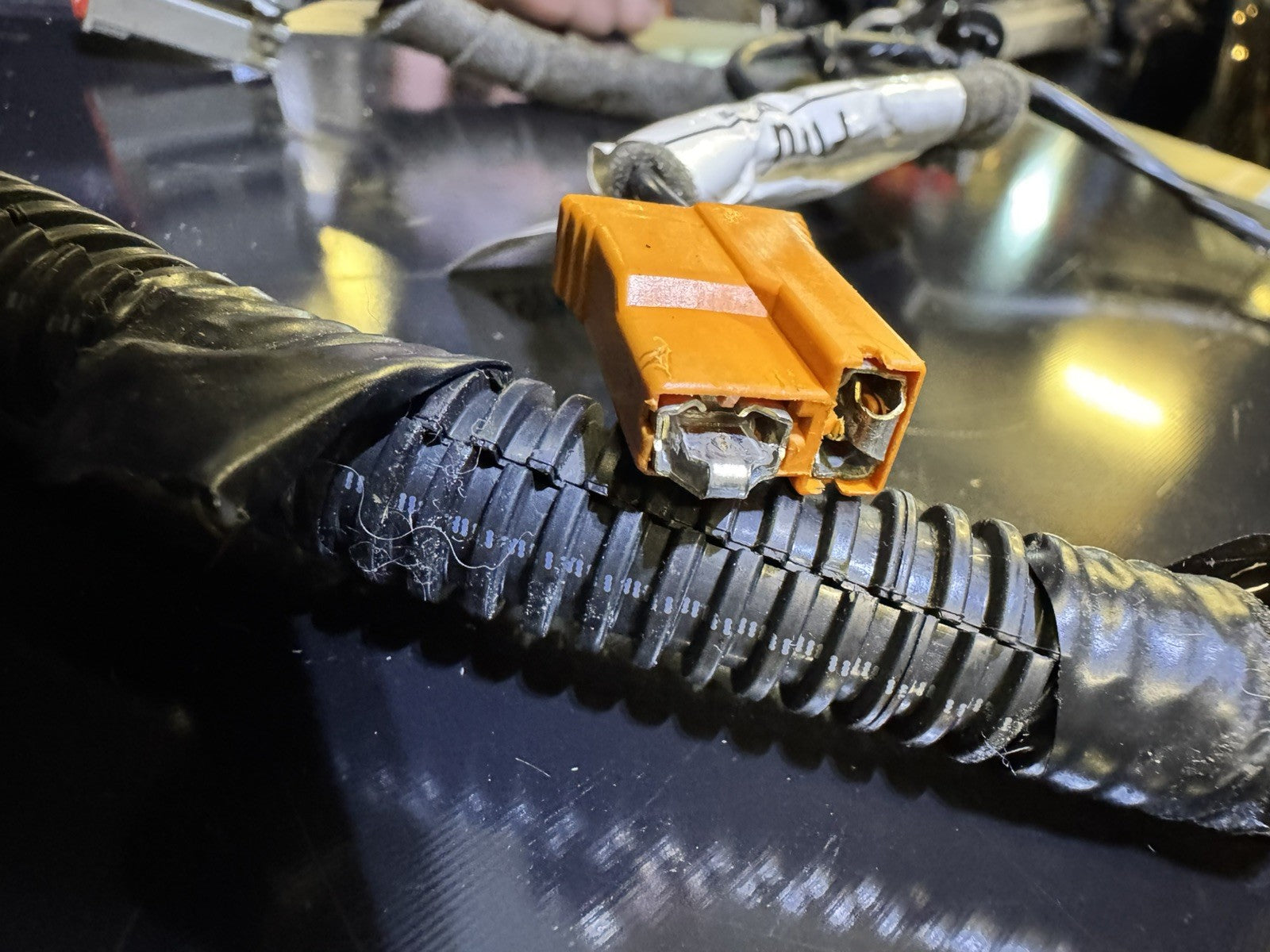 FORD TRANSIT CONNECT MK2 2013-2017 DASHBOARD LOOM SECTION USB DV6T-15K857-CD