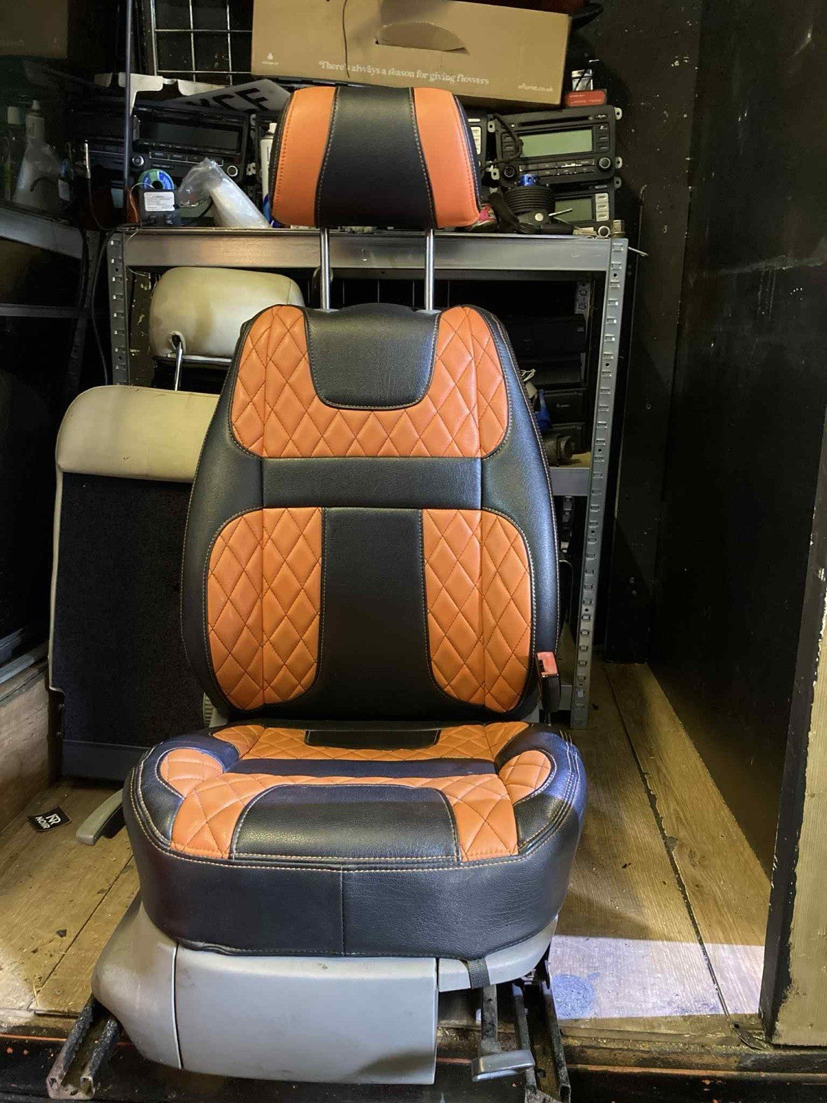 MK3 VW CADDY FRONT SEATS WITH CUSTOM LEATHER FITTED SEAT COVERS
