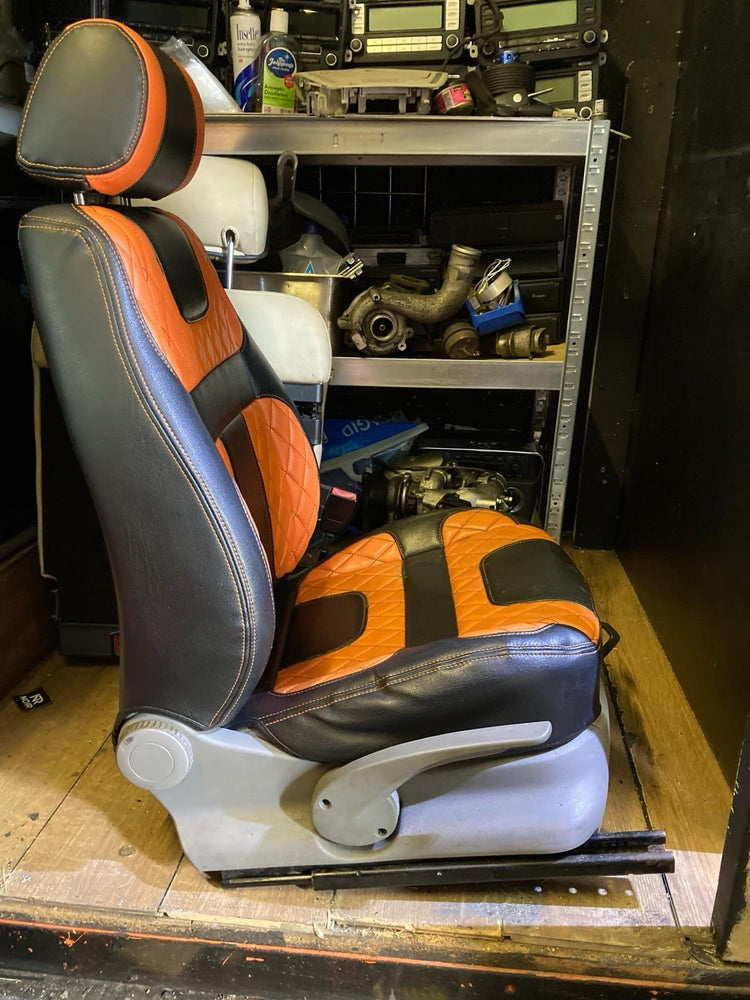 MK3 VW CADDY FRONT SEATS WITH CUSTOM LEATHER FITTED SEAT COVERS