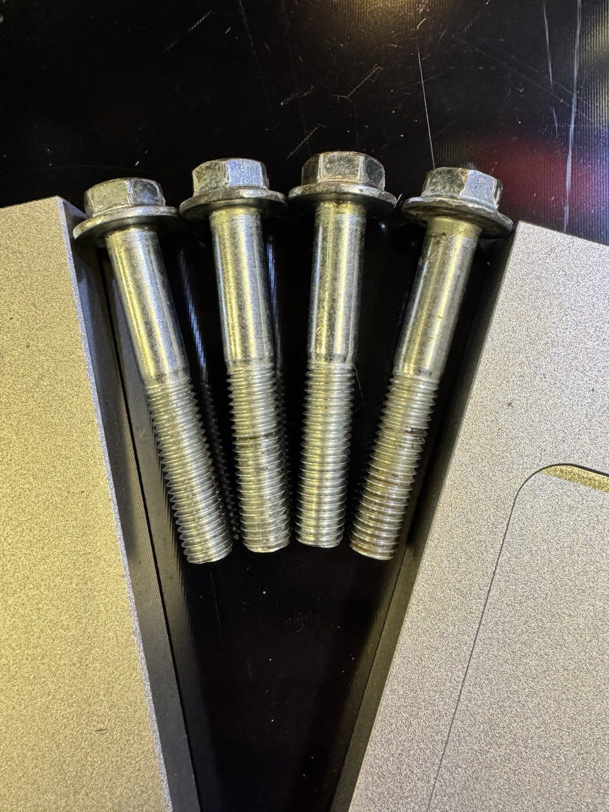 20mm ENGINE SPACERS FOR 1.8T & 1.9TDI AUDI A3  VW GOLF  SKODA OCTAVIA  SEAT LEON