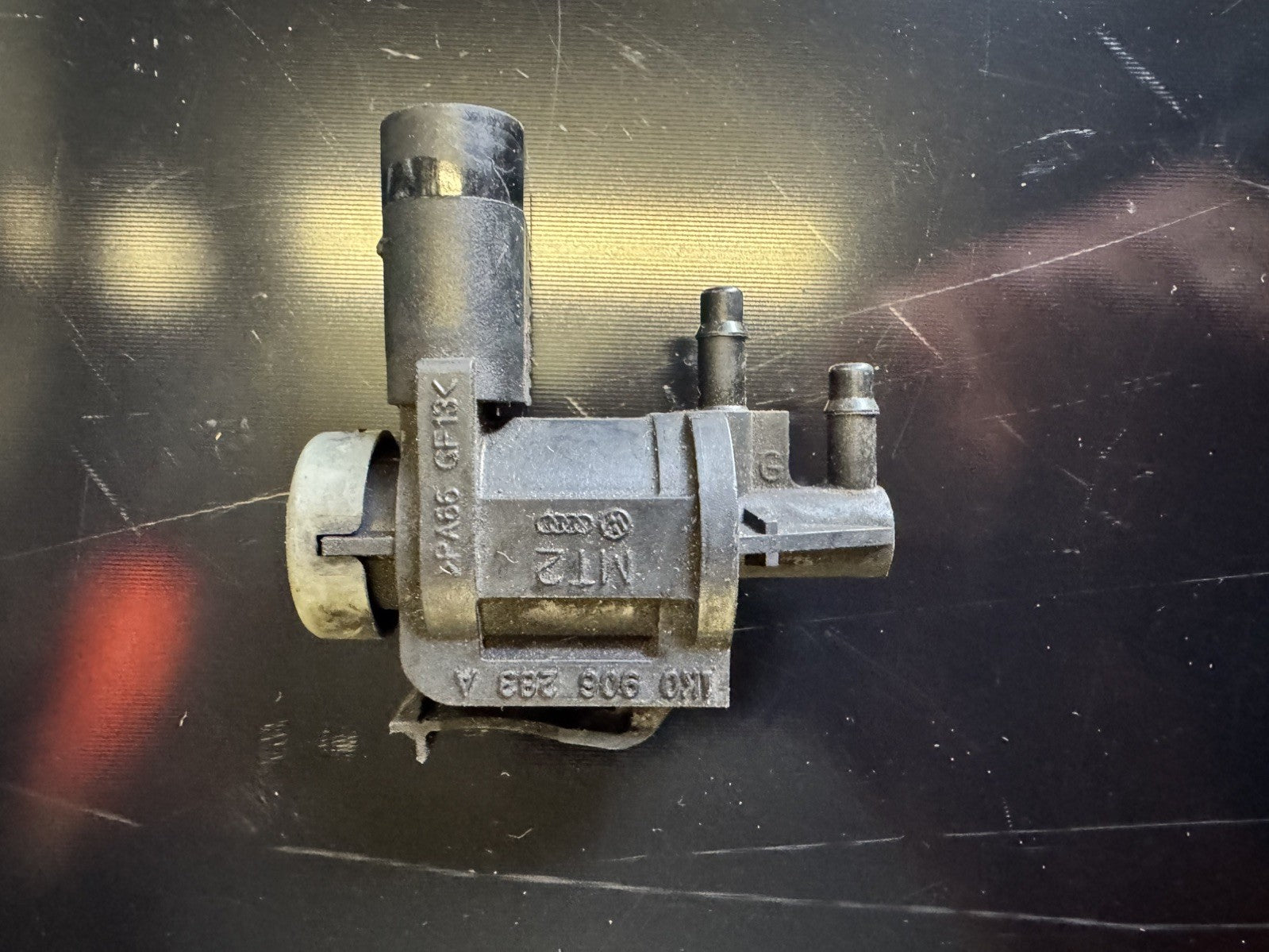 EGR Vacuum Control Solenoid Valve 1K0906283A FITS FOR VW Golf Jetta Passat CC