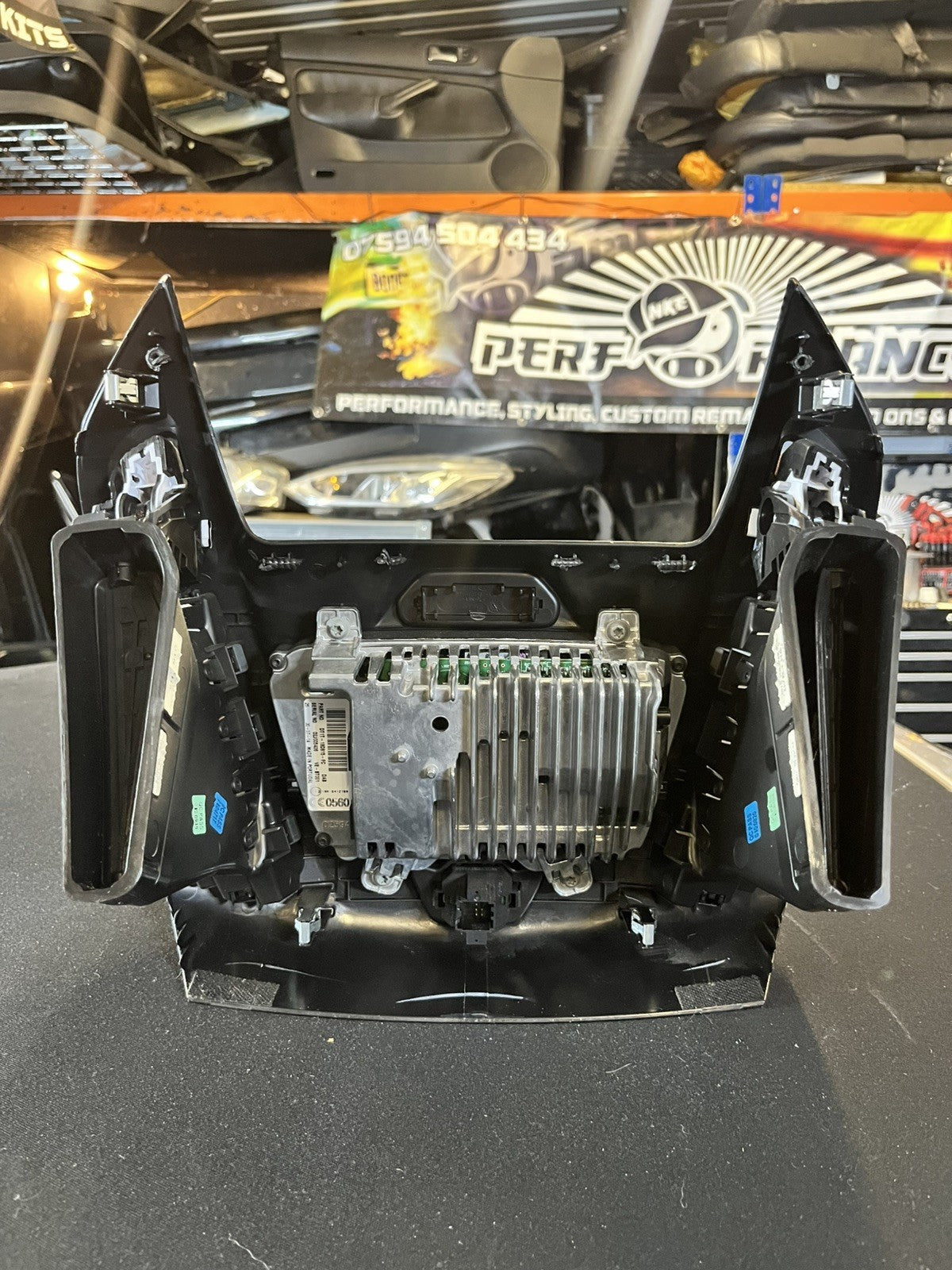 FORD TRANSIT CONNECT RADIO  1.6TDCI  2014  - 2017  DT1T-18D815-FC