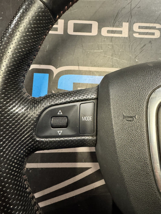 AUDI A3 8P BLACK LEATHER MULTIFUNCTION STEERING WHEEL 2009-12