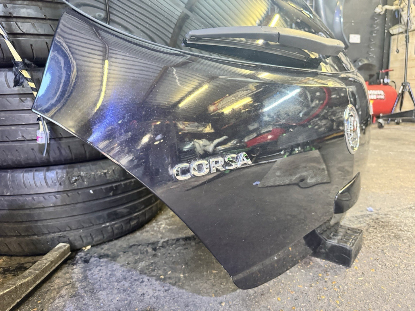 Vauxhall Corsa D VXR Bootlid Complete With Spoiler Black