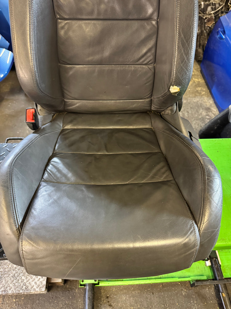 VW Golf GTI Mk5 Leather Passenger Seat – 3 Door