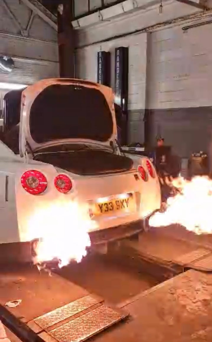 NKE Quad Exhaust ‘V2’ NKE Flamer Kit – Universal Flame Kit UK | Flame Thrower for Petrol Cars