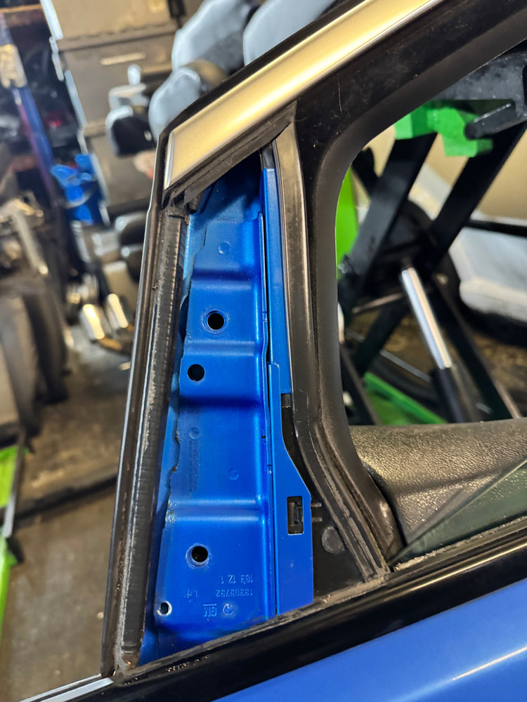 Vauxhall Astra J VXR GTC Left Passenger Door – Arden Blue – 2012 Complete