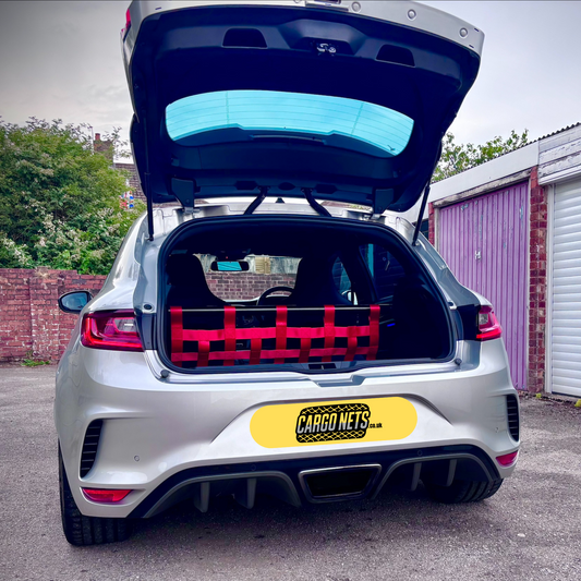 Renault Megane Mk4 RS Strut bar and Cargo net