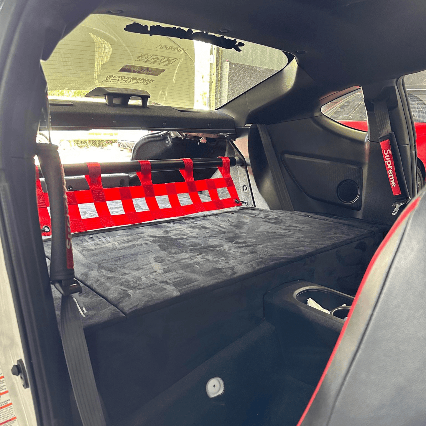 Toyota GT86 Strut bar and Cargo net