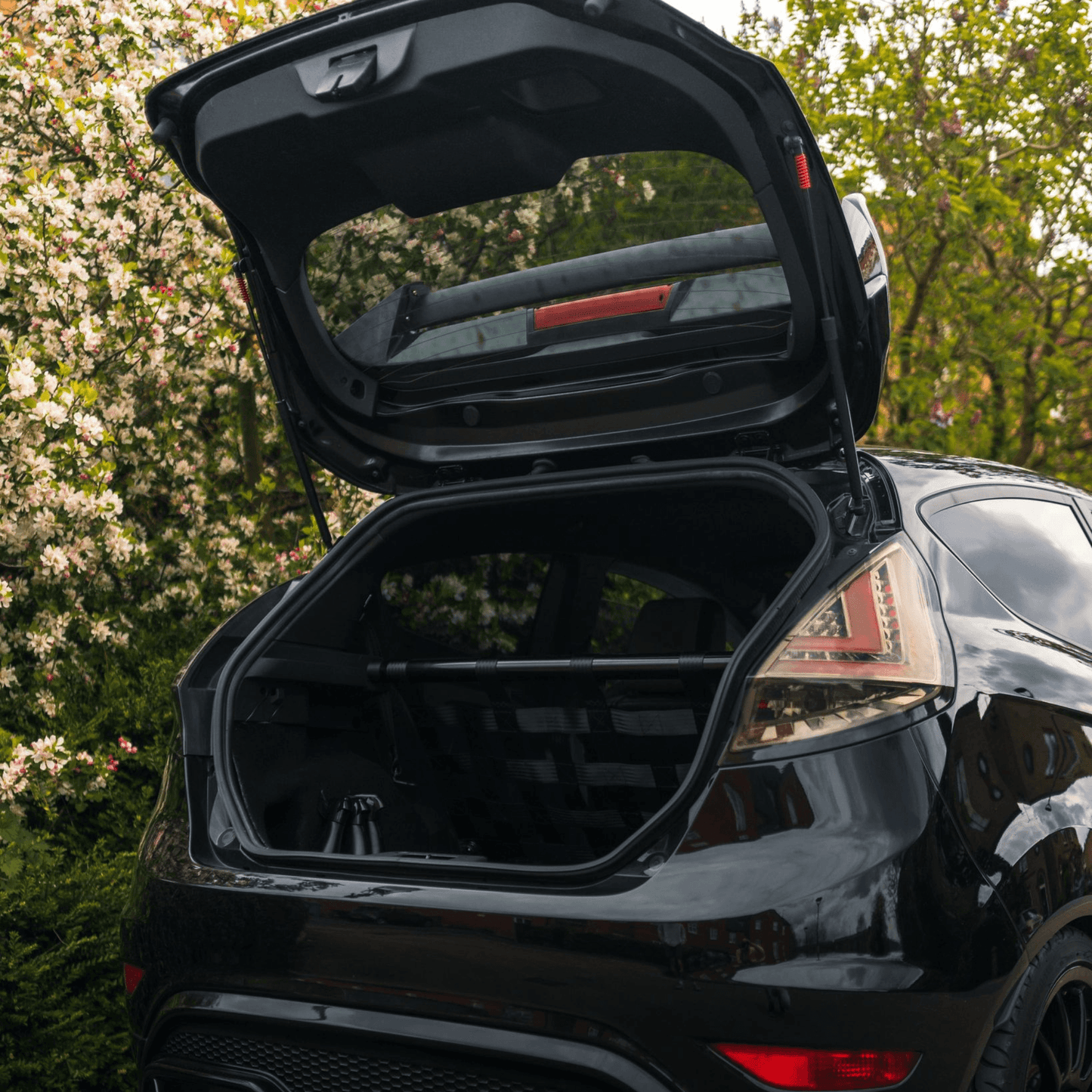 Ford Fiesta Mk7 Mk7.5 ST180 Strut bar and Cargo net