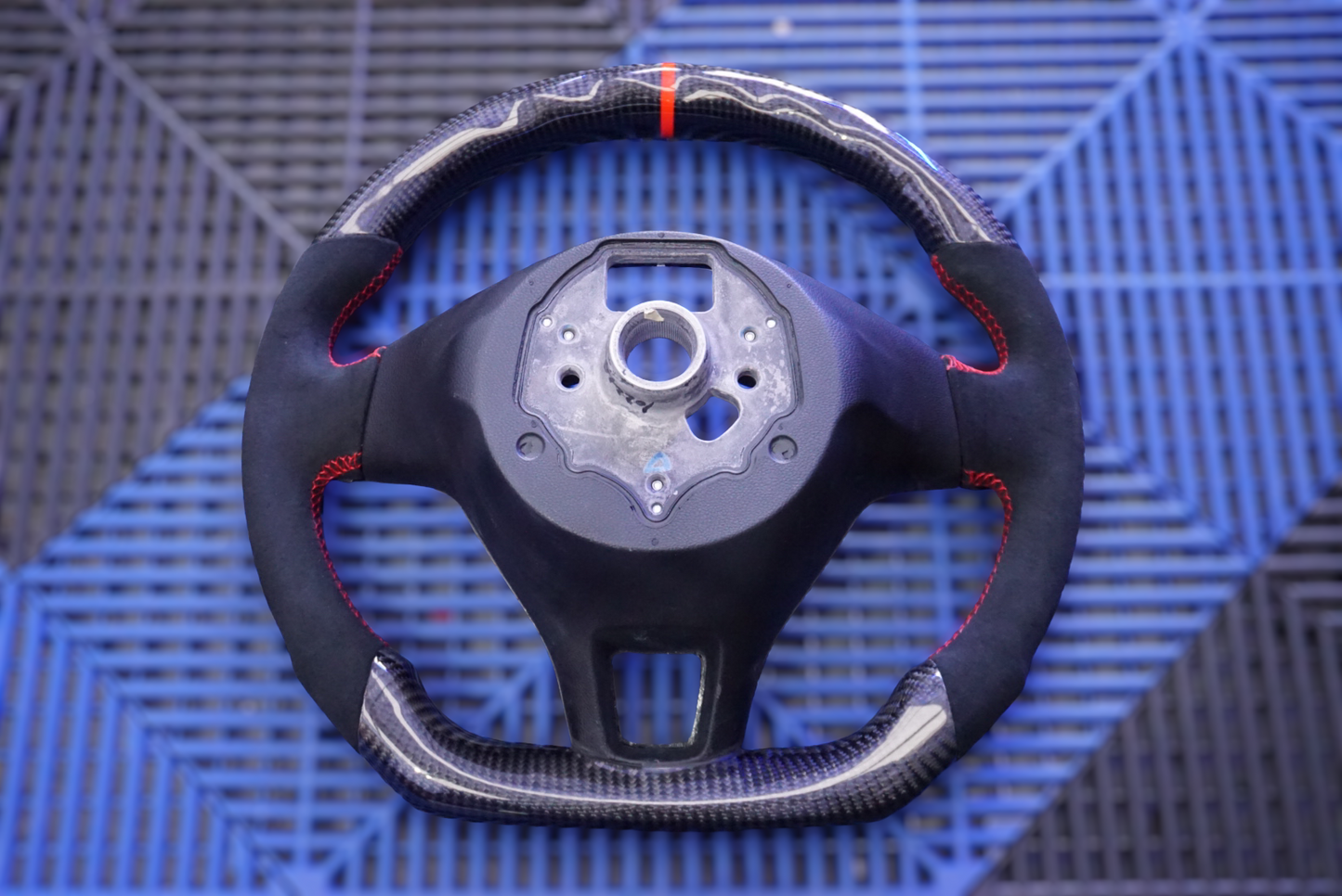 Volkswagen Multi Model Carbon Fibre Steering Wheel (Custom)